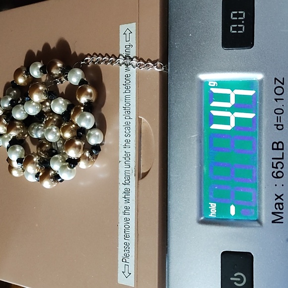 VINTAGE FAUX PEARL GOLD BLACK BEADED 17-21"NECKLACE STRETCH BRACELET EARRING SET - Picture 10 of 11